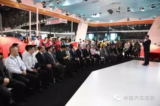 汽車觀察雜志為什么要把年度車大獎(jiǎng)?lì)C給他們？