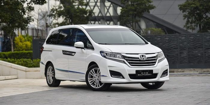打開天窗賞月食 最適合正月十五車型推薦