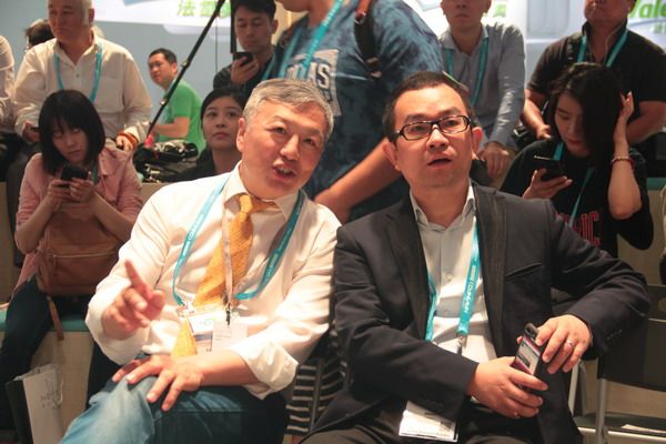 NEVS展臺活捉滴滴楊峻 一言不合大佬就要搞事情？