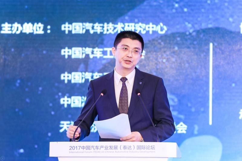 長安譚本宏：車企需要轉型  新能源汽車是趨勢