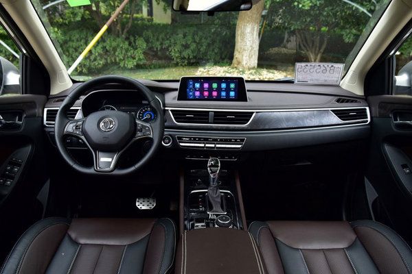 六萬(wàn)元起能買(mǎi)到的7座SUV 三款自主大空間SUV推薦-圖5