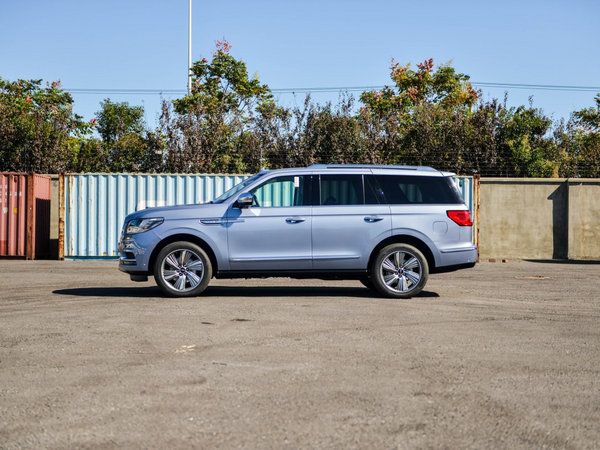 車長五米大佬最愛 百萬級(jí)大塊頭SUV推薦-圖5