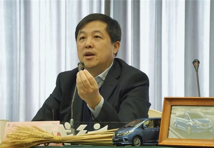 上汽,藍青松