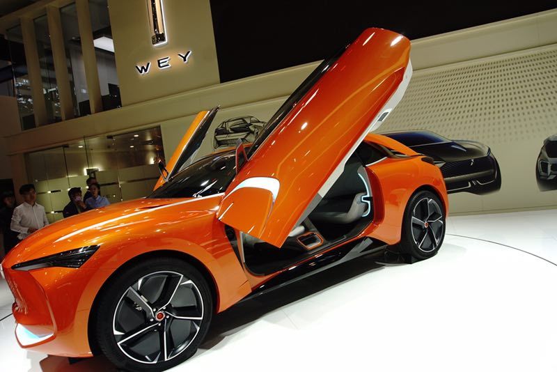 WEY品牌攜家族多款首發車型 強勢亮相北京車展