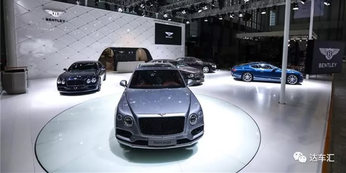 除了發布添越 V8 深圳車展賓利還有這些車