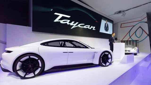 保時捷公布首款純電動跑車Taycan量產計劃