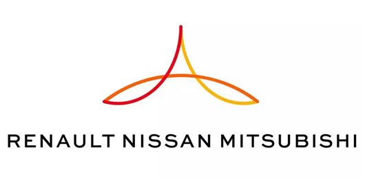 菲亞特,日產雷諾，戈恩