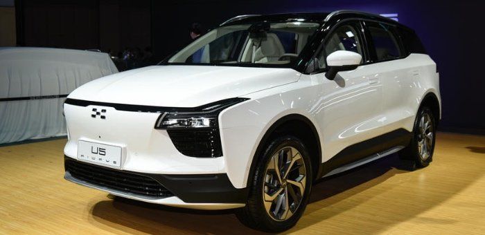 解決資質(zhì)難題 愛馳收購江鈴控股50%股權(quán)