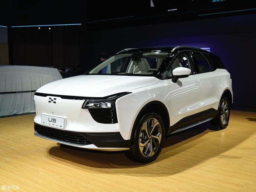 愛馳汽車2019款愛馳U5 