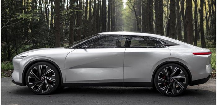 英菲尼迪將國產(chǎn)“Q70”純電 與5系同級(jí)-配四驅(qū)