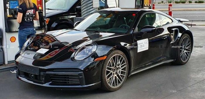 搭載3.8T六缸發動機 新911 Turbo諜照曝光