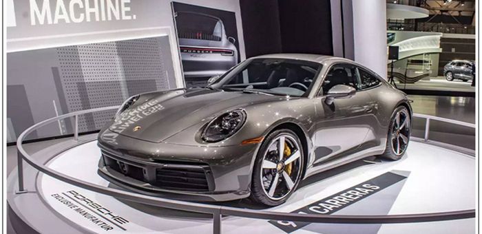 保時捷全新911上市 搭3.0T引擎+7速手動變速箱