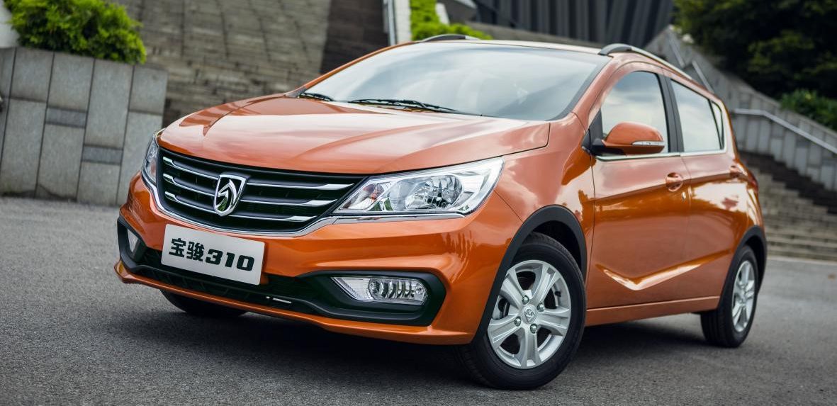寶駿310新增1.2L國(guó)六車(chē)型 4.09萬(wàn)元起售