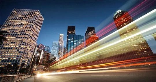 疫情，汽車降薪裁員,車企自救，海外疫情
