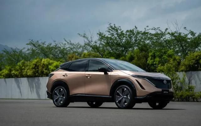啟用全新logo Ariya揭開日產轉型大幕