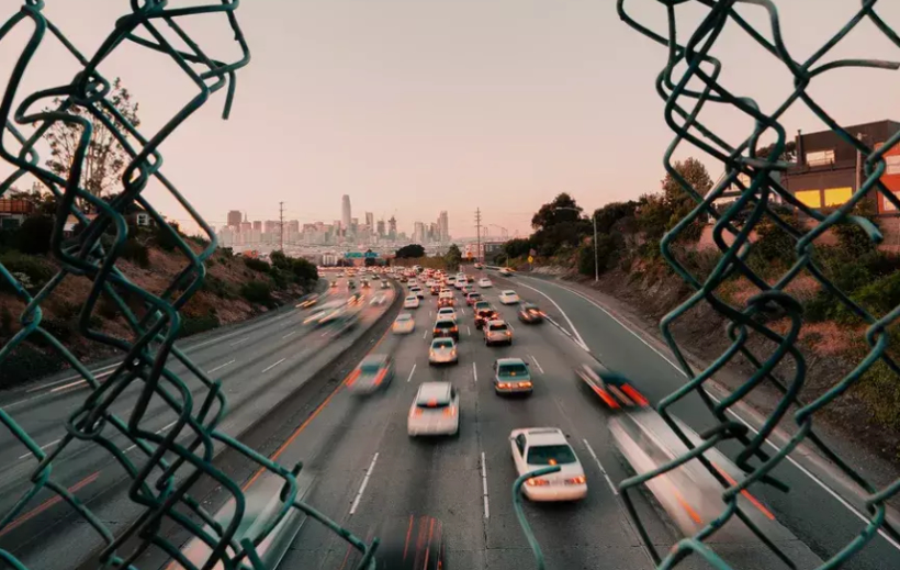 上半年汽車出口跌兩成 下半年能逆風翻盤嗎？