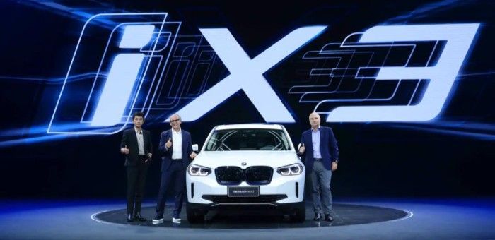  特斯拉搞砸了電動車豪華感 寶馬終于出手啦！