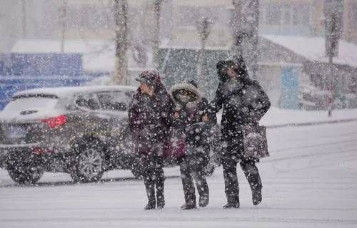  續航縮水嚴重 電動車的冬天該怎么“熬”？