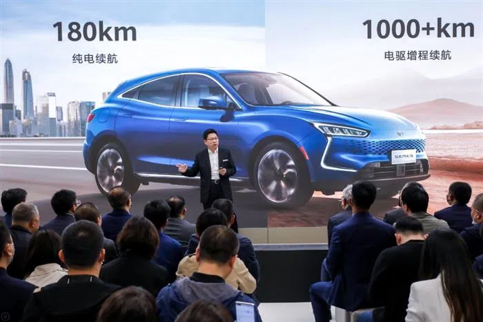 電池，華為，新能源汽車,電動汽車,特斯拉,華為
