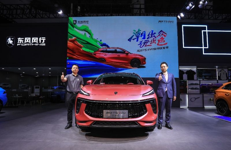 中國(guó)首款女性定制SUV 風(fēng)行T5 EVO女神版發(fā)布