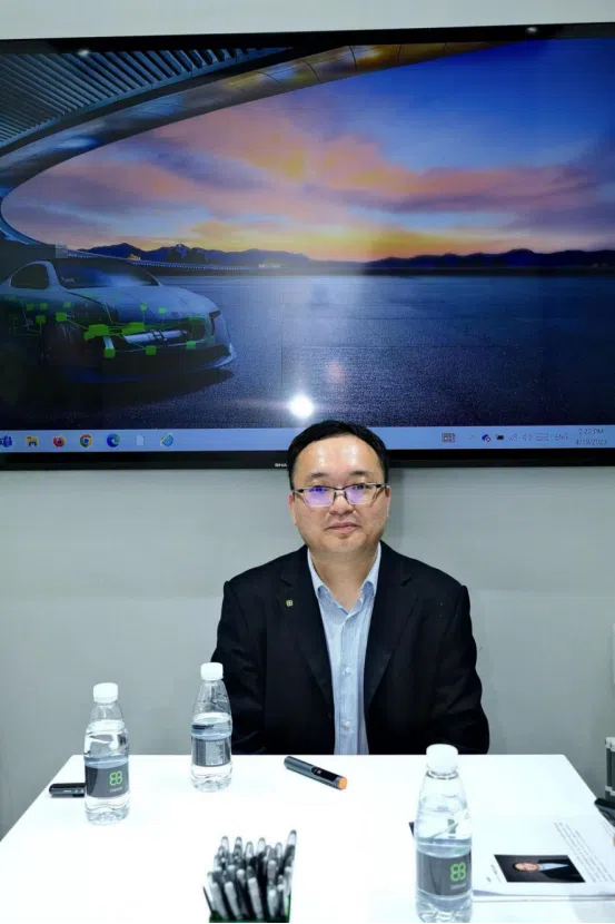  鄒露君：Elektrobit助力車企輕松開發下一代軟件定義汽車