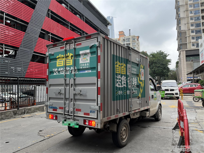 “貨車禁入，小車通行”，充電站的“雙標”行為