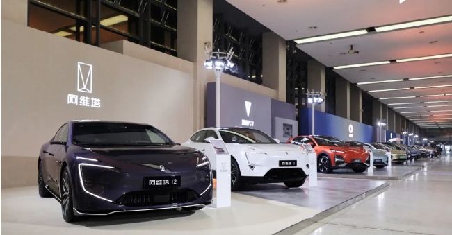 長安汽車新戰略布局：2024年定280萬目標，推出8款新能源產品