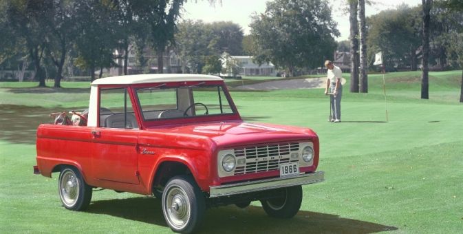 歷經六代車型迭代，Ford Bronco中文正式命名為“福特烈馬”