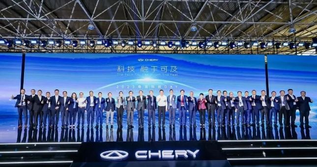 帶仨品牌“闖”歐洲，奇瑞海外擴張之路有多“霸道”？
