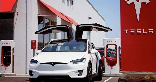 美國松綁電動車標準，盈利的跨國車企仍需多點轉型時間？
