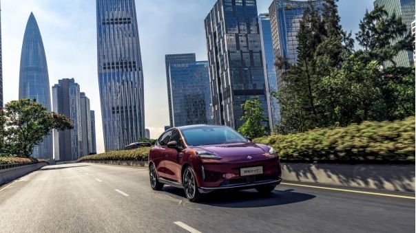昊鉑智駕挑戰高燃開賽，車主親測智駕功能