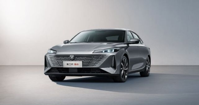 當之無愧“國民家轎”！長安逸動第170萬臺量產(chǎn)車下線
