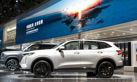 讓世界愛(ài)上中國(guó)SUV，讓全球愛(ài)上長(zhǎng)城哈弗！H系雙車閃耀北京車展