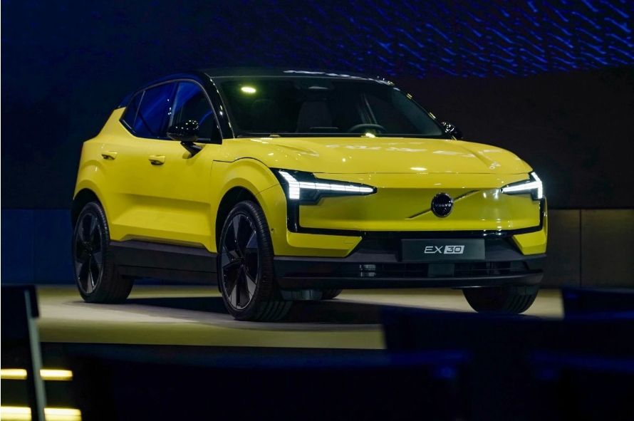 在豪華電車市場做“減法”，瑞典上市的沃爾沃EX30為何與眾不同？