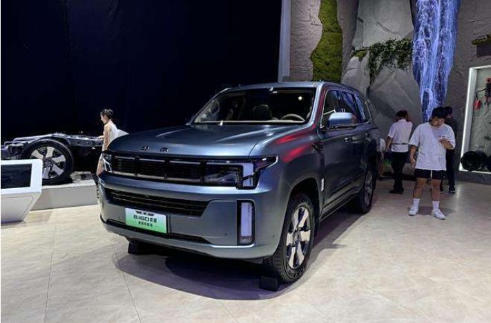  北京汽車多款新車亮相成都車展 正式發布“西疆越”計劃