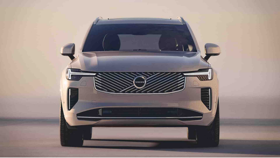 新款沃爾沃XC90首發亮相，加速電動化轉型