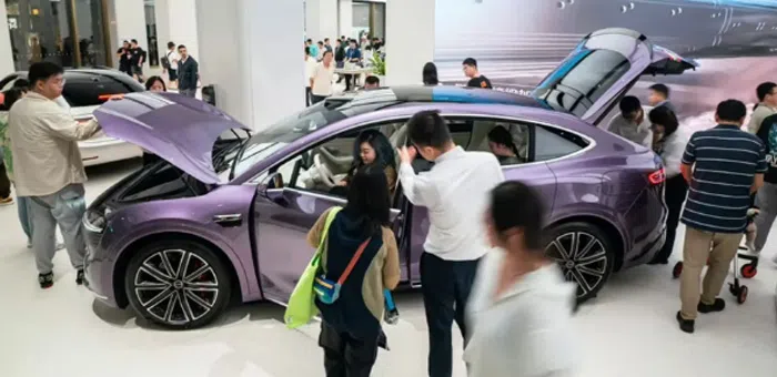 比股市更旺的是車市，國慶黃金周新能源汽車賣爆了