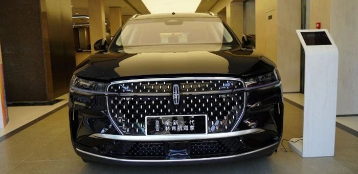 新款減配帶動(dòng)舊款銷量，林肯“開倒車”換來(lái)市場(chǎng)反噬