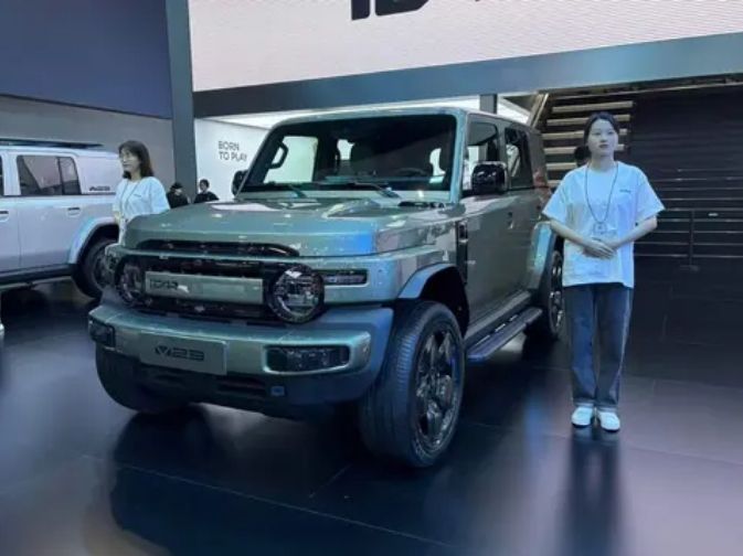 奇瑞iCAR V23亮相廣州車展 預售價11萬起