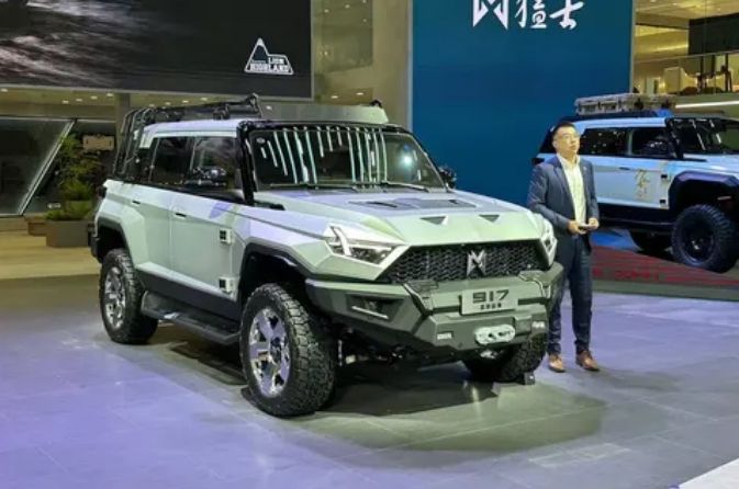 東風(fēng)猛士917高地雄獅廣州車(chē)展上市 售69.9萬(wàn)元 