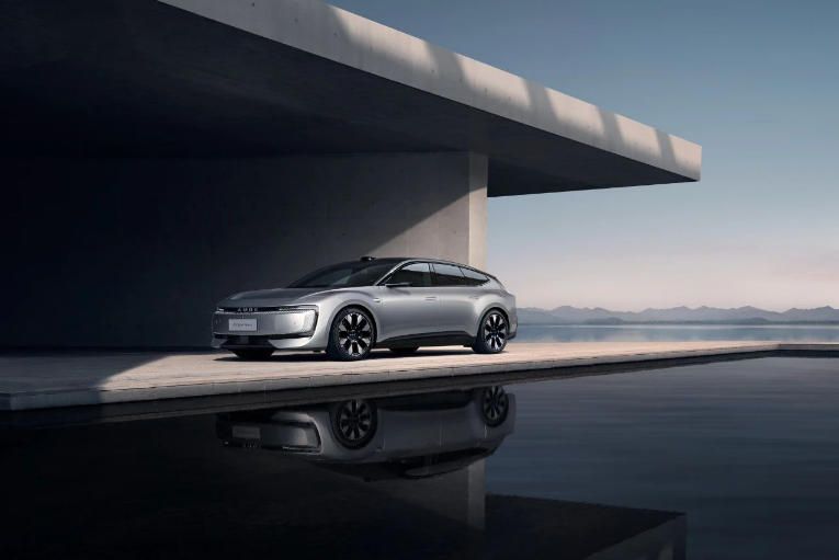 同價純電轎車終極PK：奧迪E5 Sportback能否搶走M(jìn)odel 3的用戶？